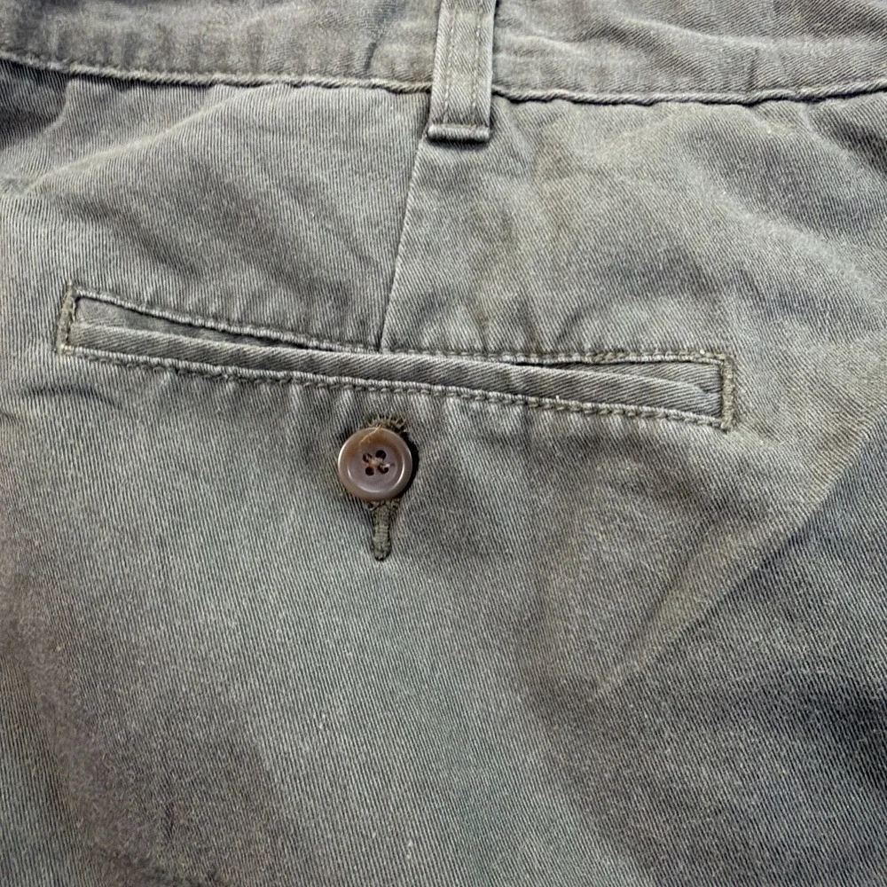 Savane Men's Green Chino Shorts Flat Front Cotton Zip Slash Pockets Solid Sz 42